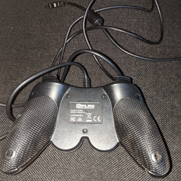 Controller - Picture 2 of 2